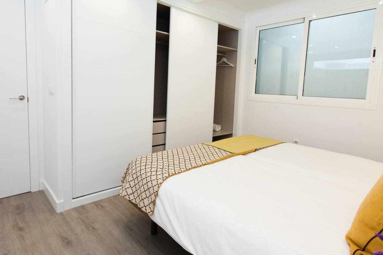 Isg Apartments Downtown Family Haven Free Parking Spot Севилья Экстерьер фото