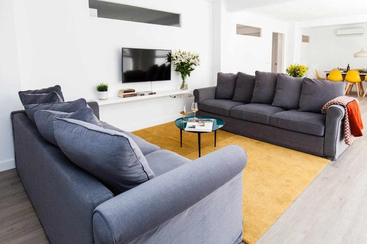 Isg Apartments Downtown Family Haven Free Parking Spot Севилья Экстерьер фото