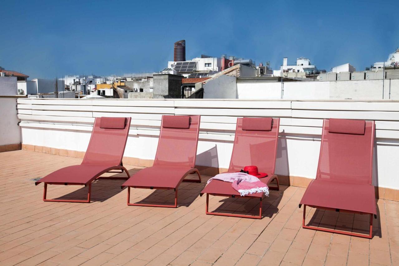 Isg Apartments Downtown Family Haven Free Parking Spot Севилья Экстерьер фото